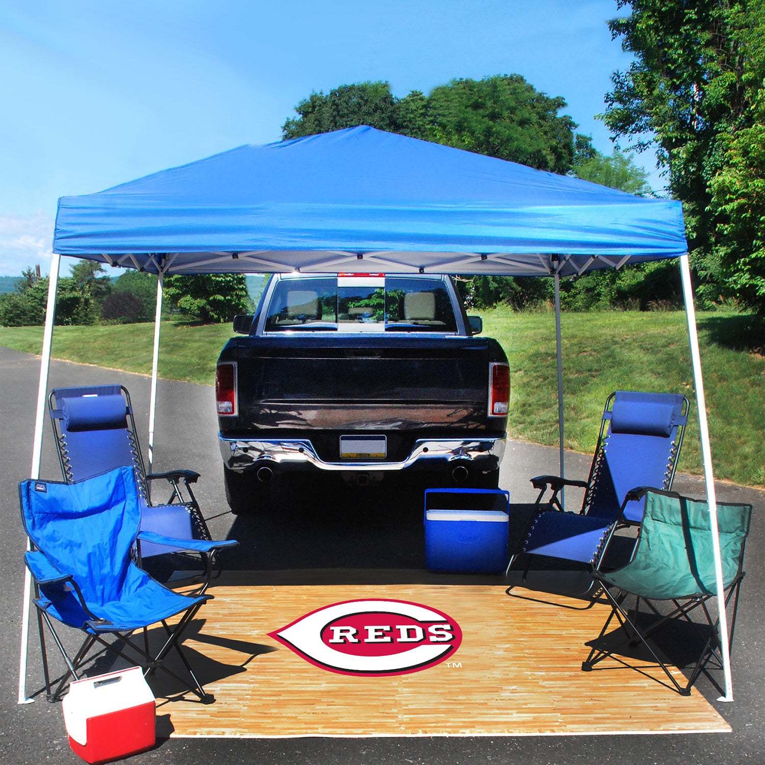 Cinncinnati Reds Fan Floor Tailgate